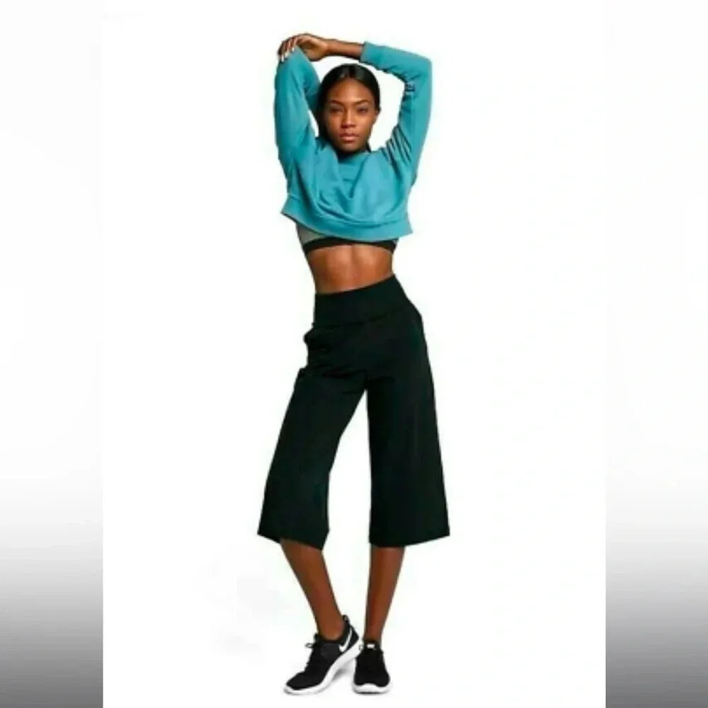 Nike Women's Black Bliss Studio High Waisted Training Dance Trousers| NWT |S